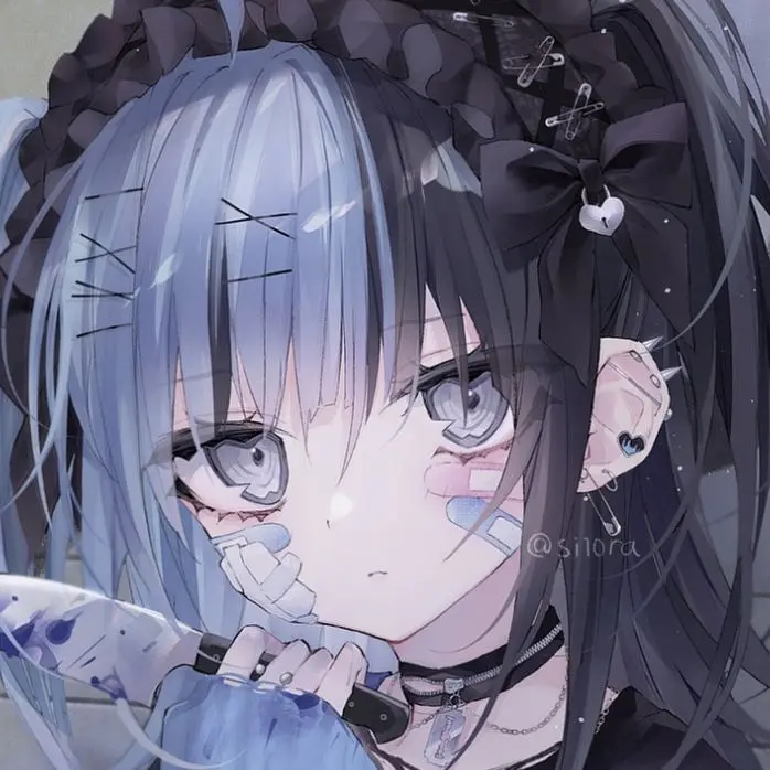 StrictRobin8022의 病みカワ美少女は俺に依存している
