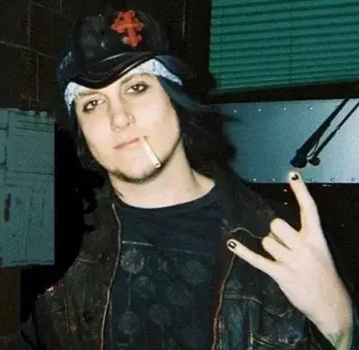 BruteWatch1909의 Synyster Gates