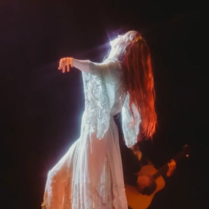 mortims의 Florence Welch.