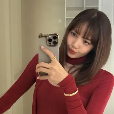 Profile image of Lisa