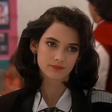 Profile image of Veronica Sawyer