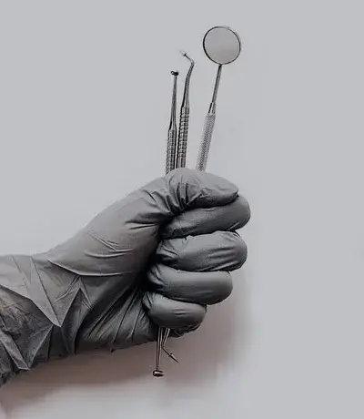 EvenDodo5883의 Dentist BF