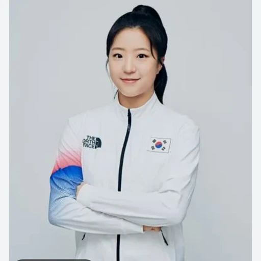 탁구 소녀 신유빈