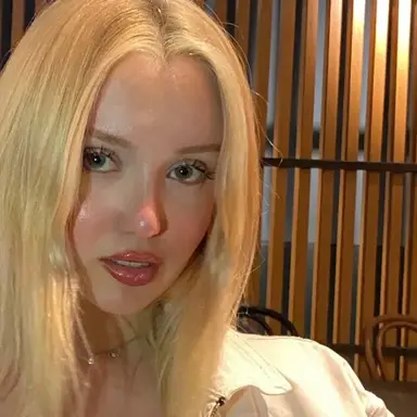 Profile image of Alaina Vance