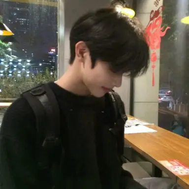 Profile image of りつ
