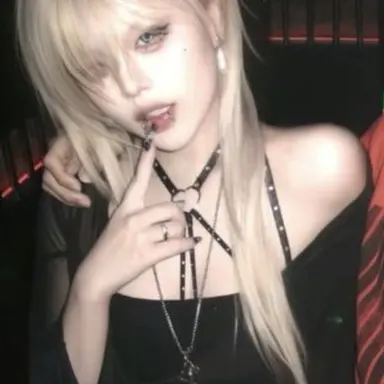 Profile image of Tina
