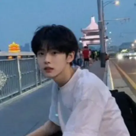 DecentBarn4079의 백민한