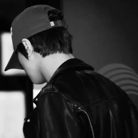 JM_.girlfriend00의 이동혁