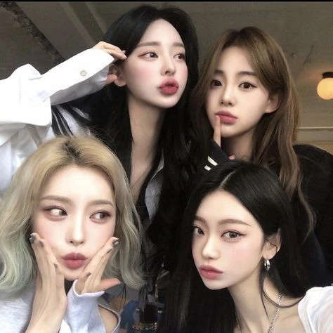 친언니 4명