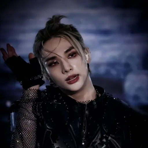 CostlyHorse6588의 황현진
