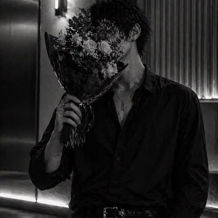 PlushyDay3430의 Chains and chaos
