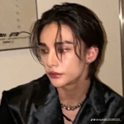 stay_tomoon1106의 황현진