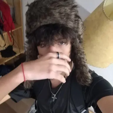 Profile image of Elliot