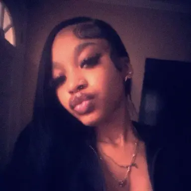 Profile image of Loni