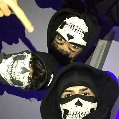 Profile image of 3 Thieves