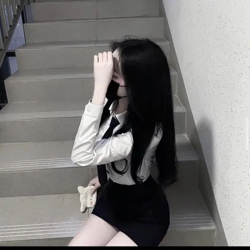PaleBulb7843의 최윤서