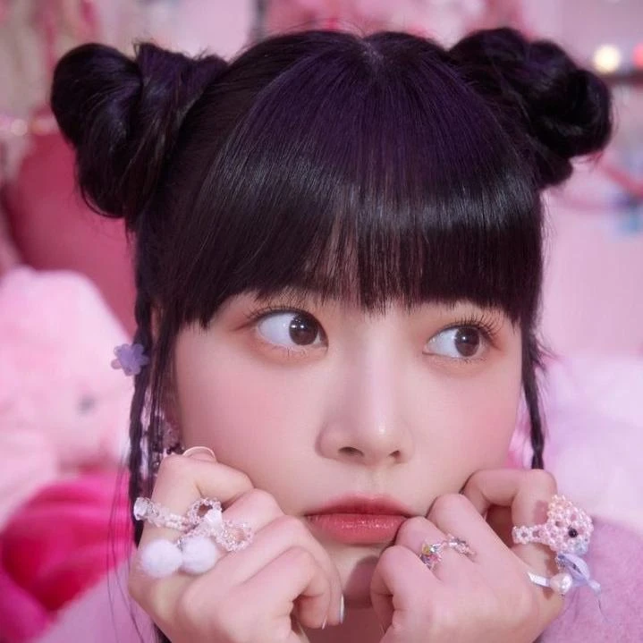 홍은채