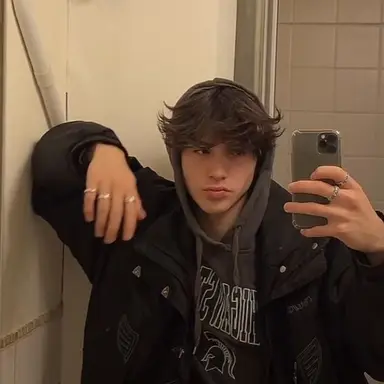 Profile image of Ethan