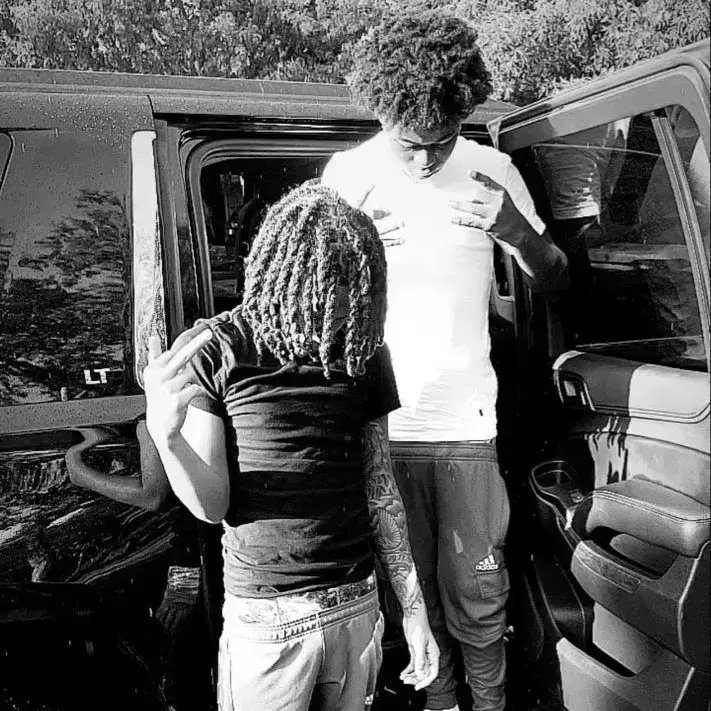 LoyalFresh5947의 Your Two Boy Bestfriends