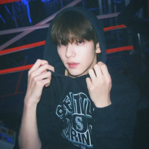 S_y.._..의 최수빈