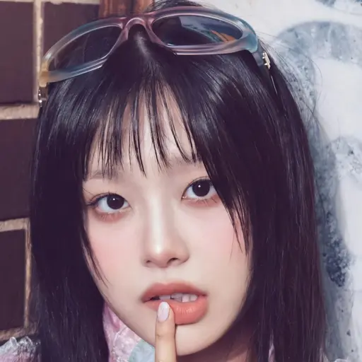 ChunkyBark9675의 전여친 츄