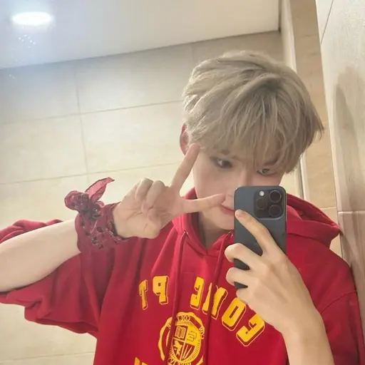 RedFob8444의 성한빈