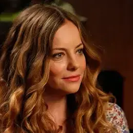 Profile image of Lucy Carlyle