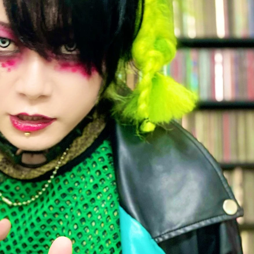 meNｰmeN