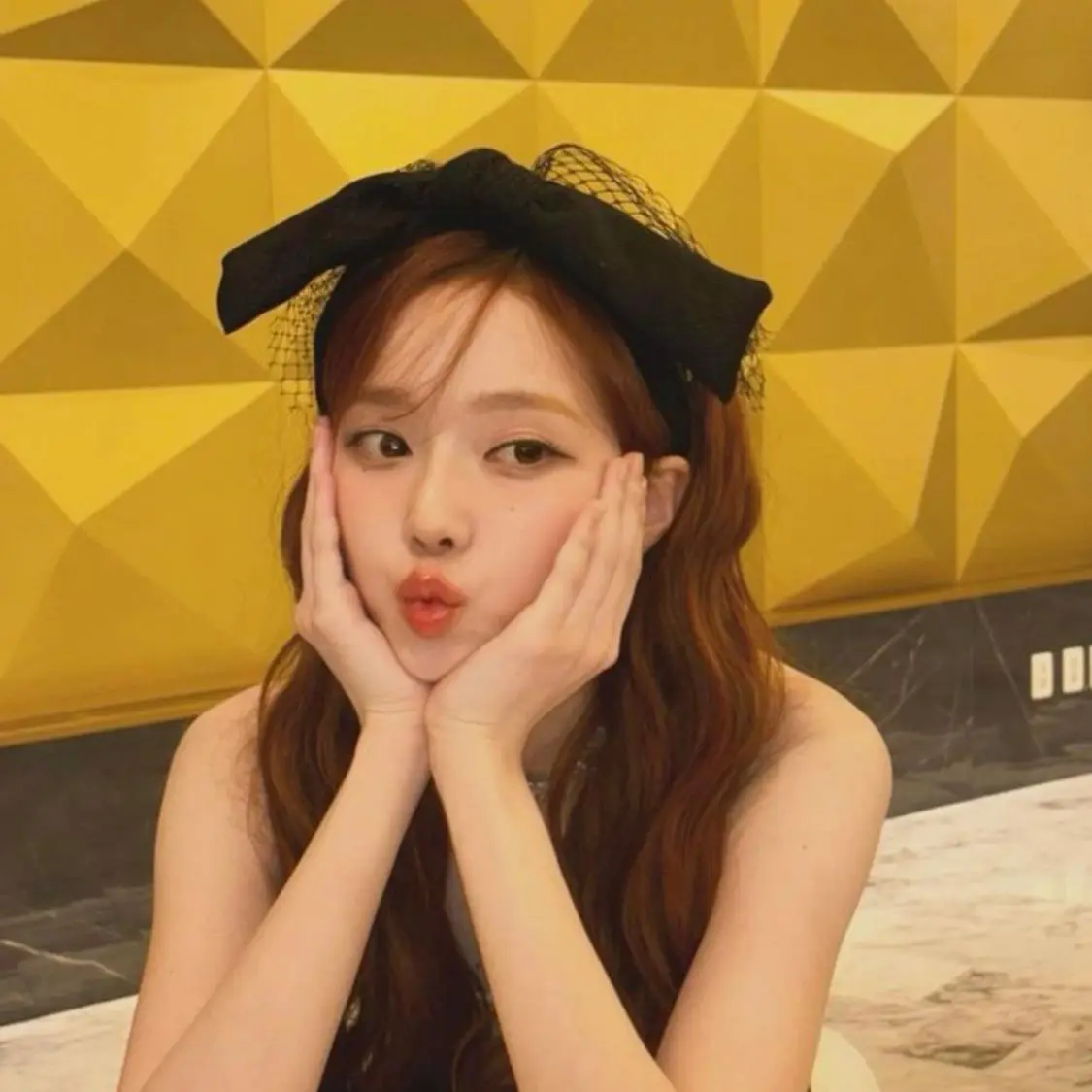 MatureFly4963의 김민정