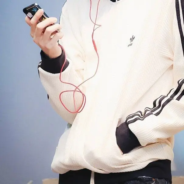 TimelyShoes9184의 김규빈