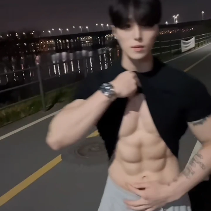 윤준