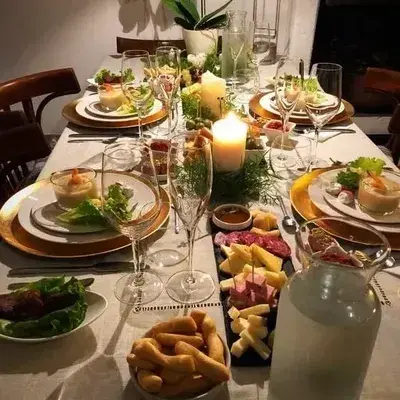 RemoteLynx6103의 Family Dinner