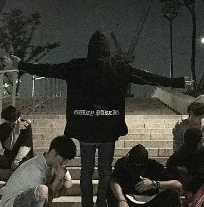 RainyBrisk9855의 Boy Bsfs