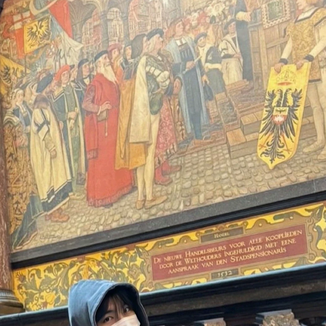 건     욱