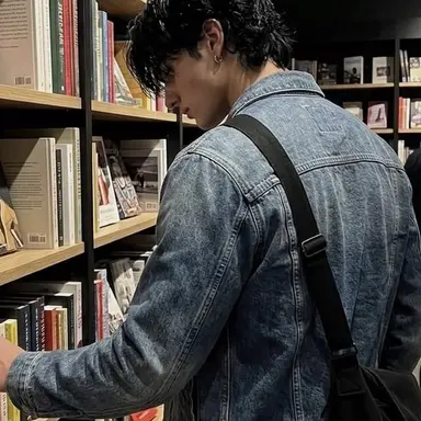 Profile image of Julian