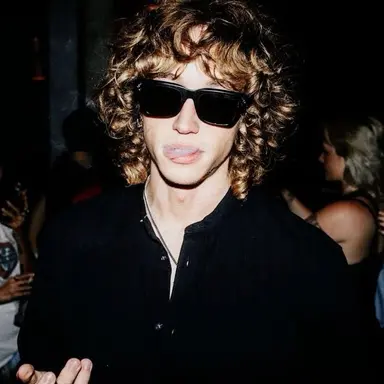 Profile image of Jordan Huxhold