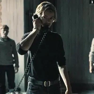 BlankBid2859의 Benny Watts