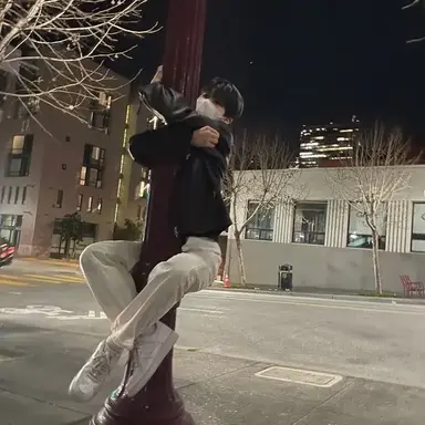 Profile image of Emile