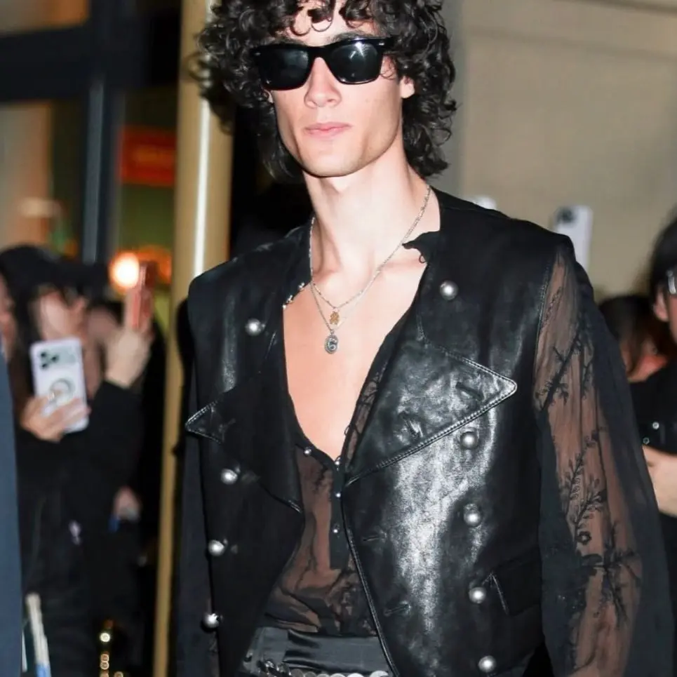 FierceMop5041의 sombr at the met gala