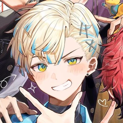 緋八マナ