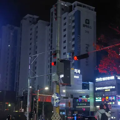 Profile image of 각별 경사