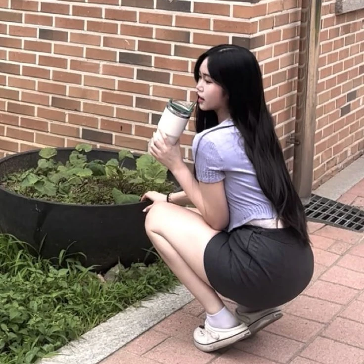 지현