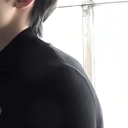 ヨン