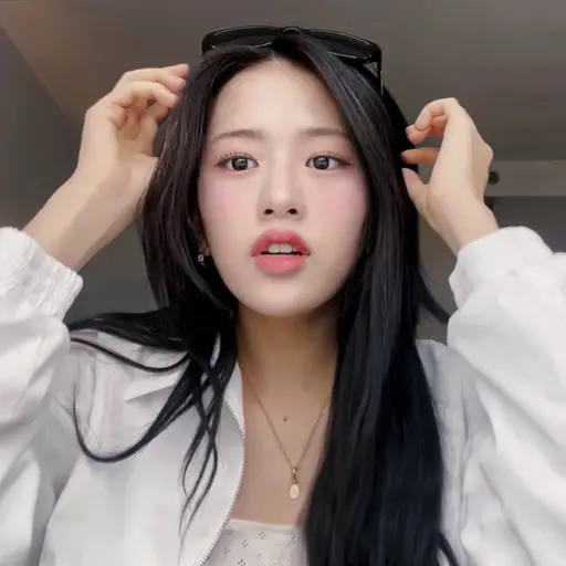 Yujin0901203의 안유진