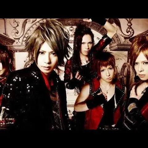 BitingRipe7585의 Vividのメンバーの男性のSHINと零乃とRYOGAとイブとコウキ