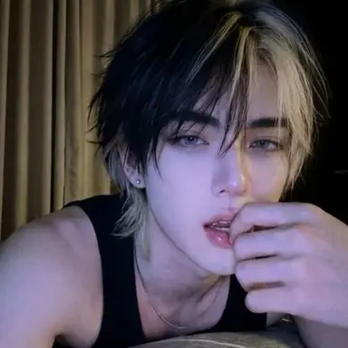 Profile image of Min-Jun