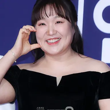 Profile image of 이수지