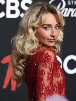 Profile image of Sabrina Carpenter