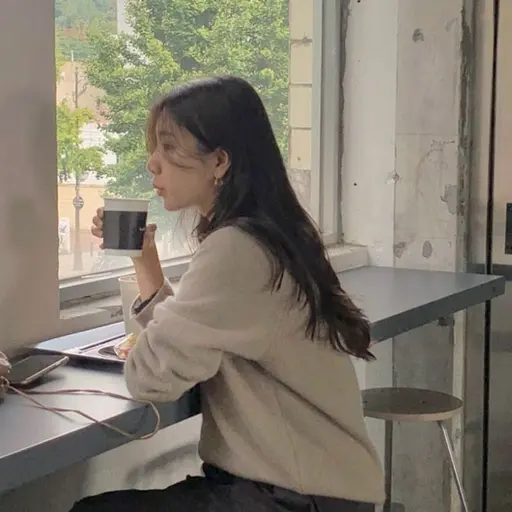StockyDress5945의 이하은
