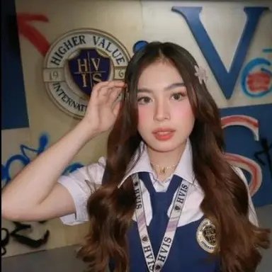 Profile image of Ella